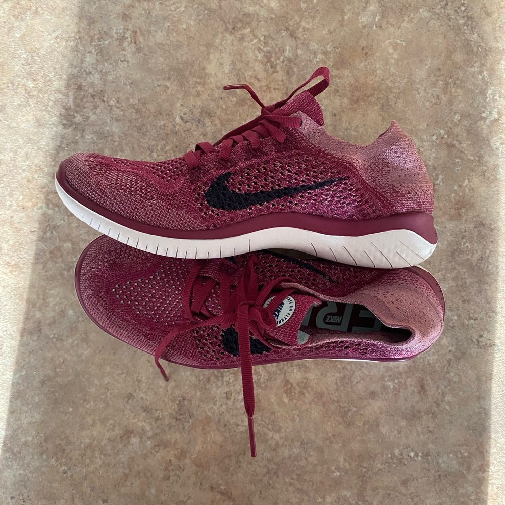Nike Burgundy and Black Knit Running Shoes